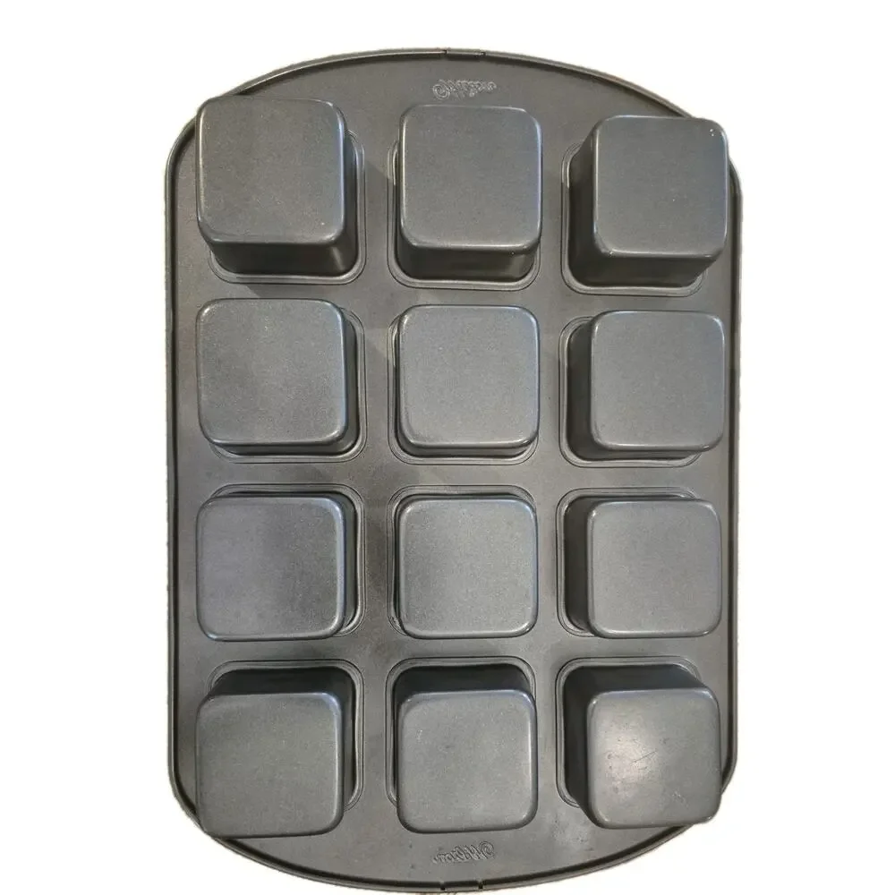 Wilton Ultra Brownie Cake Pan Non-Stick Bakeware Twelve-Cavity 2.5